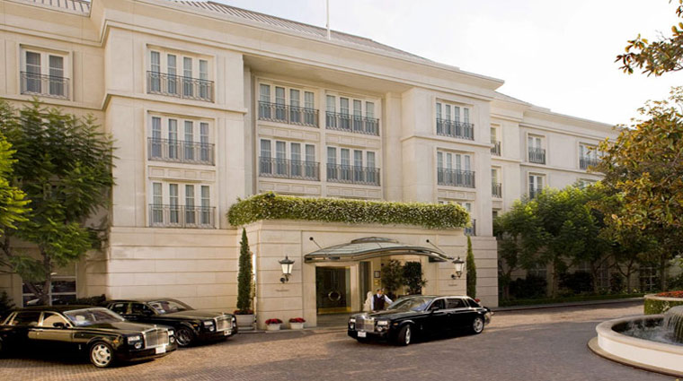 Does The Peninsula Beverly Hills Have A House Car Or Limousine Service ...